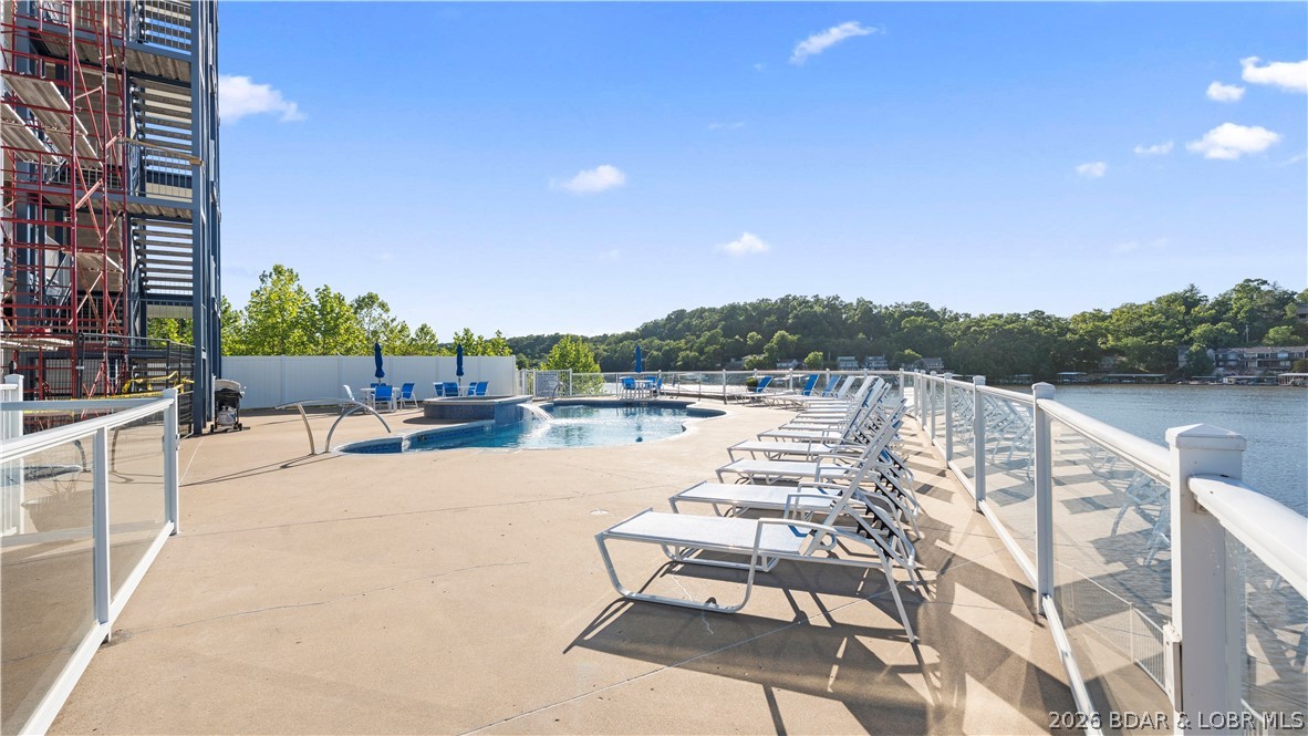 Monarch Cove Condominium - Residential