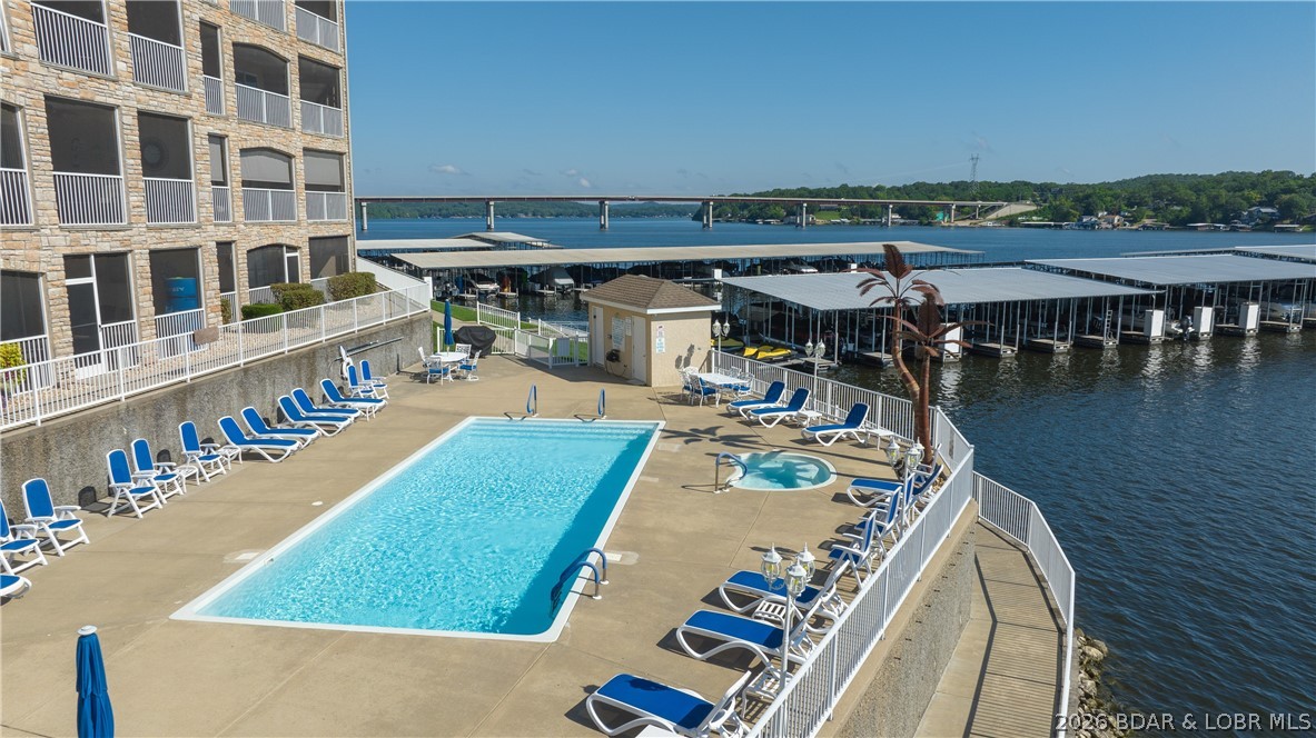 Royale Palms Vista - Residential