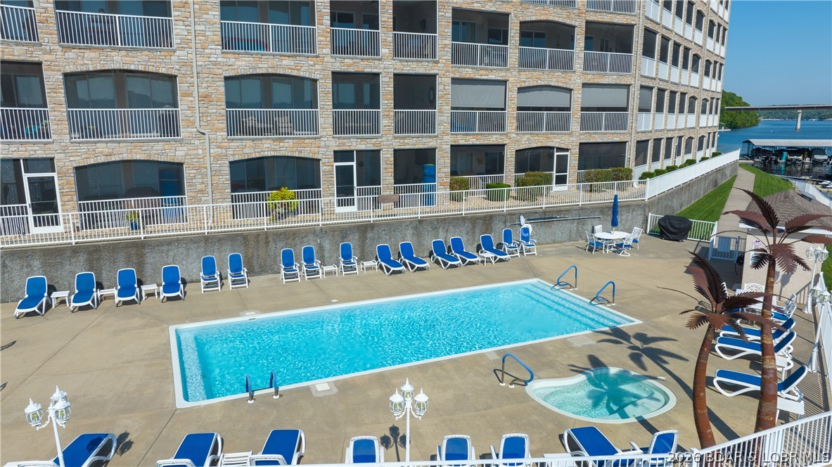 Royale Palms Vista - Residential