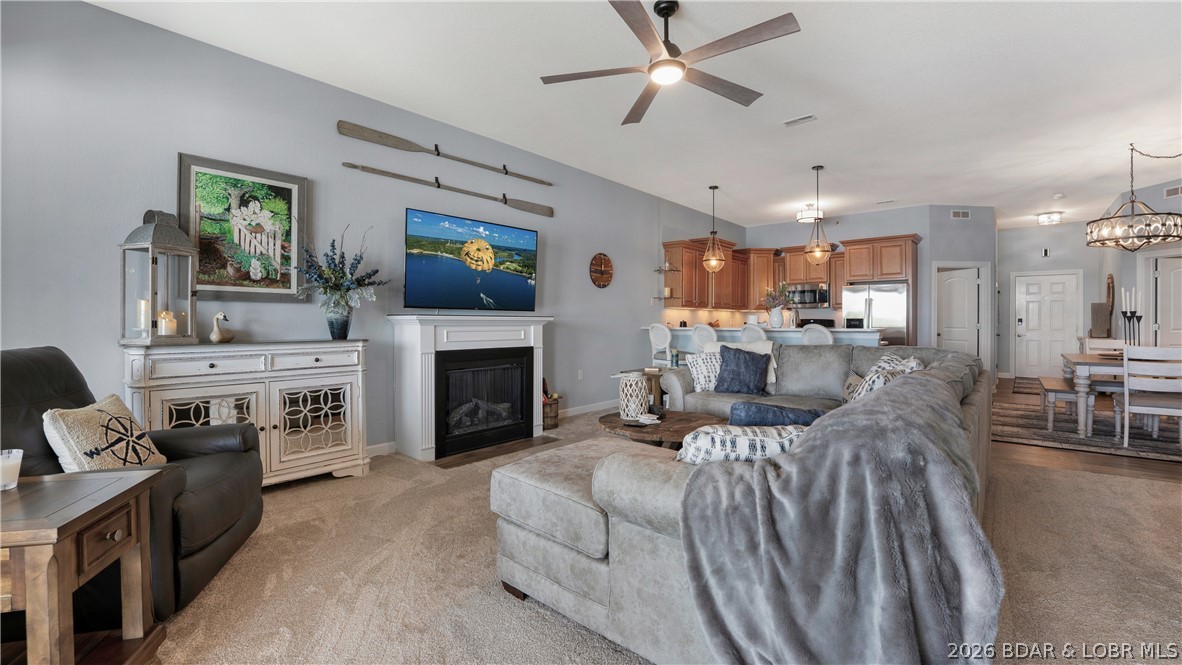 Royale Palms Vista - Residential