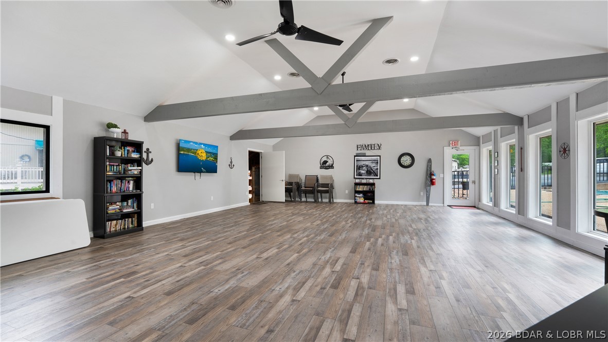 Pelican Bay Condominium - Residential