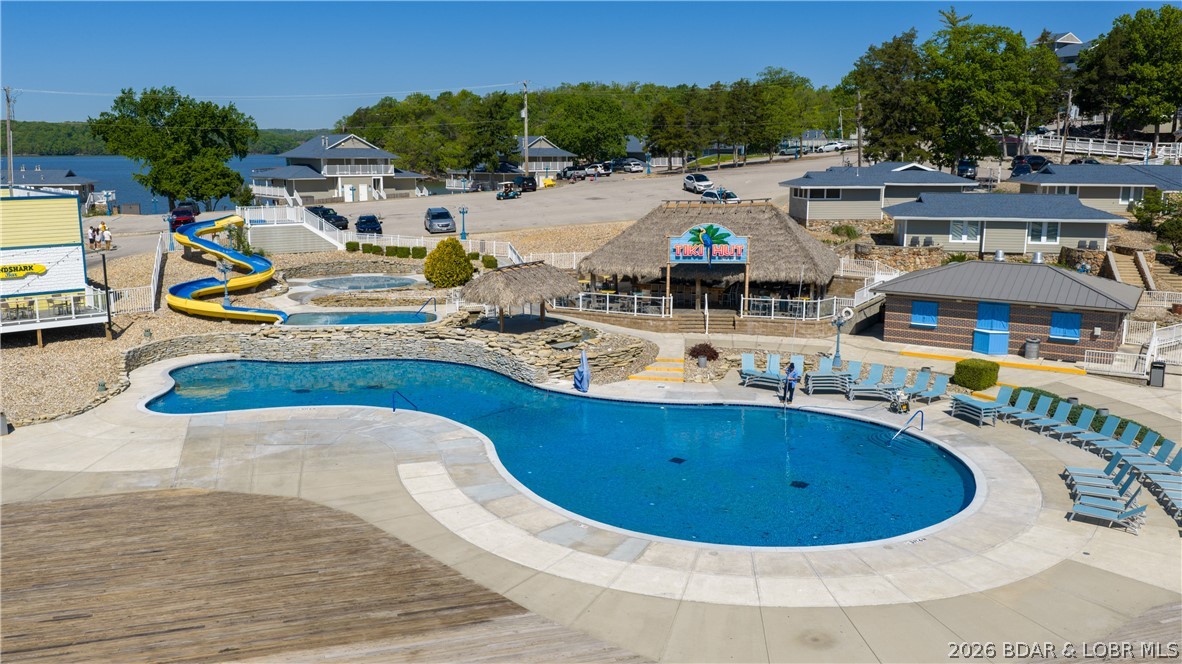 Pelican Bay Condominium - Residential