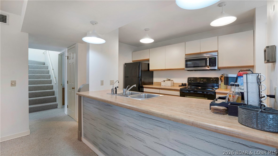 Breakwater Bay Club Condo - Residential