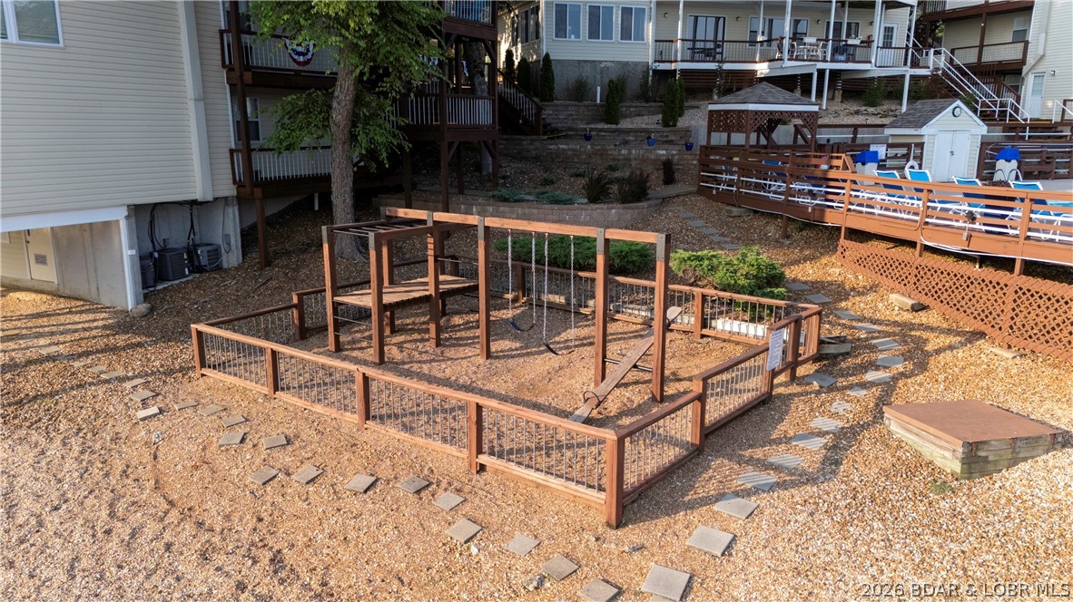 Breakwater Bay Club Condo - Residential