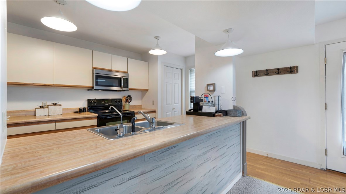 Breakwater Bay Club Condo - Residential