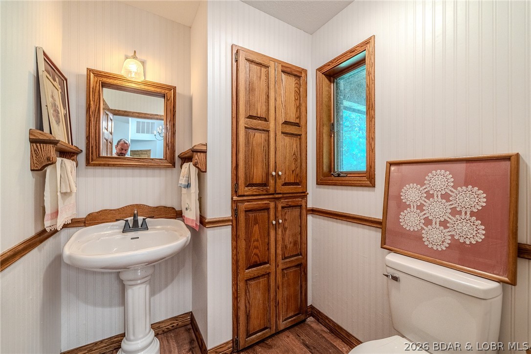 Chas-merkle Estates - Residential