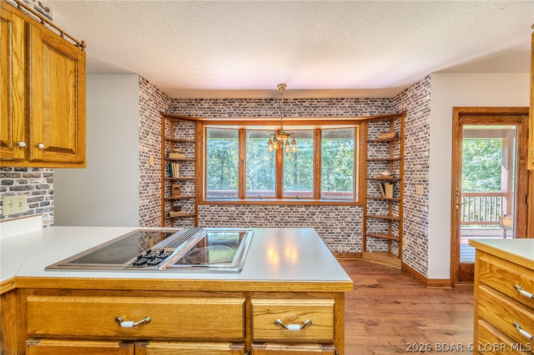 Chas-merkle Estates - Residential