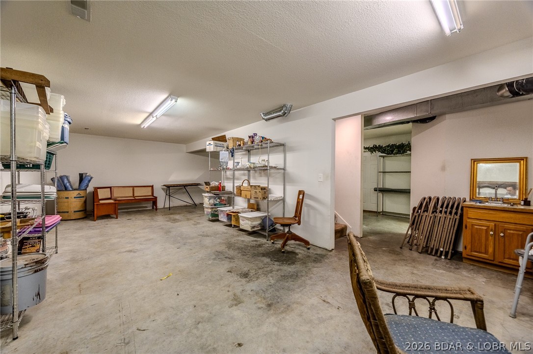 Chas-merkle Estates - Residential