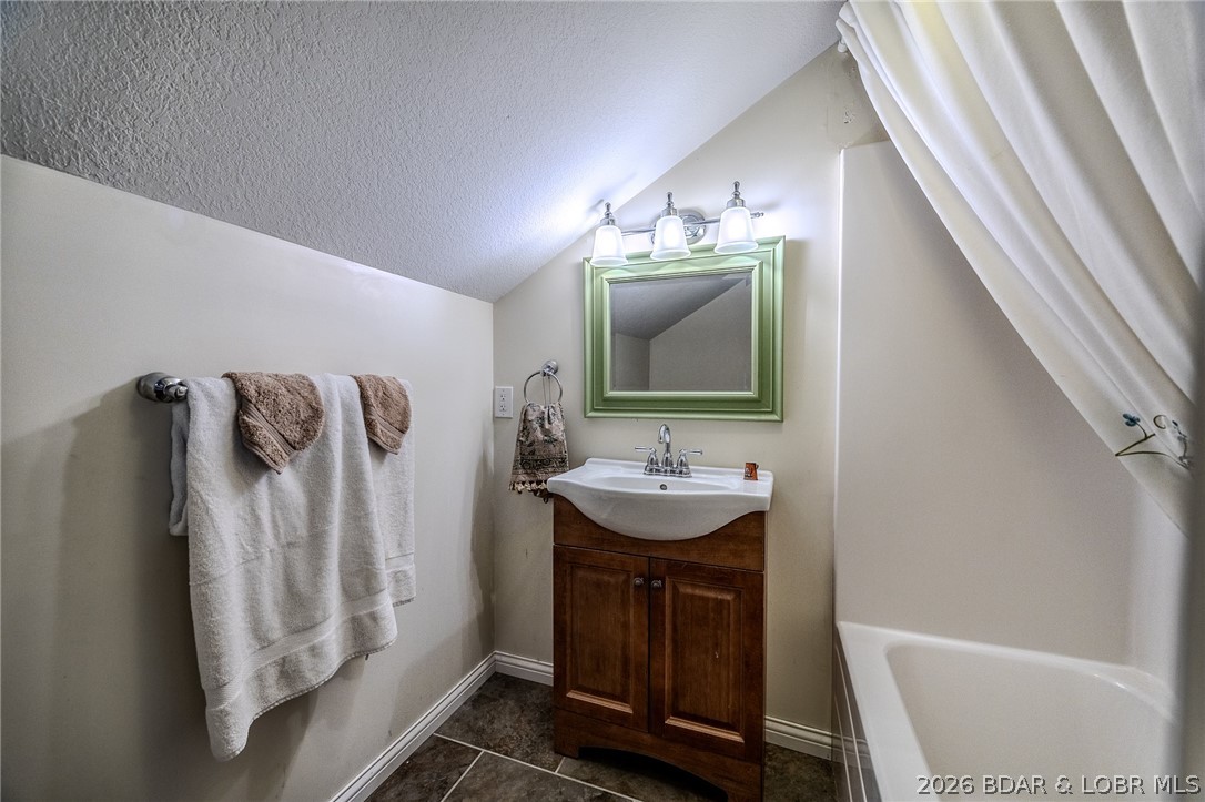 Chas-merkle Estates - Residential