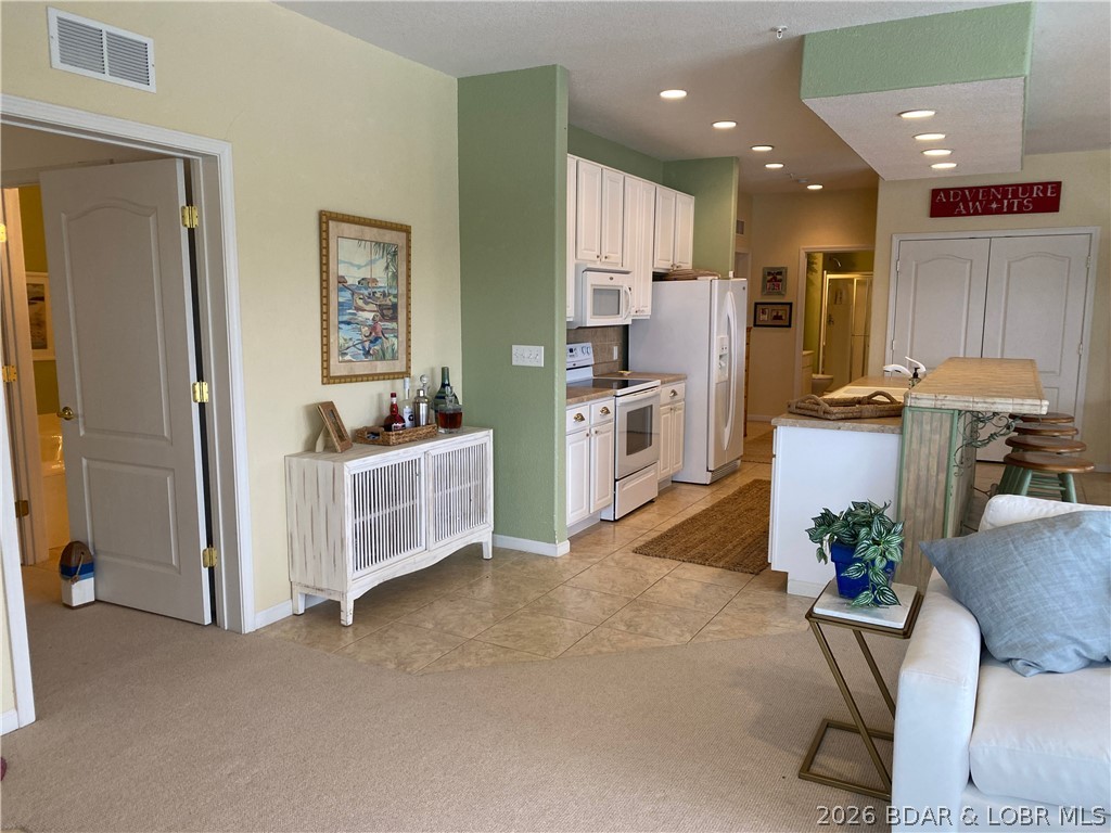 Monarch Cove Condominium - Residential