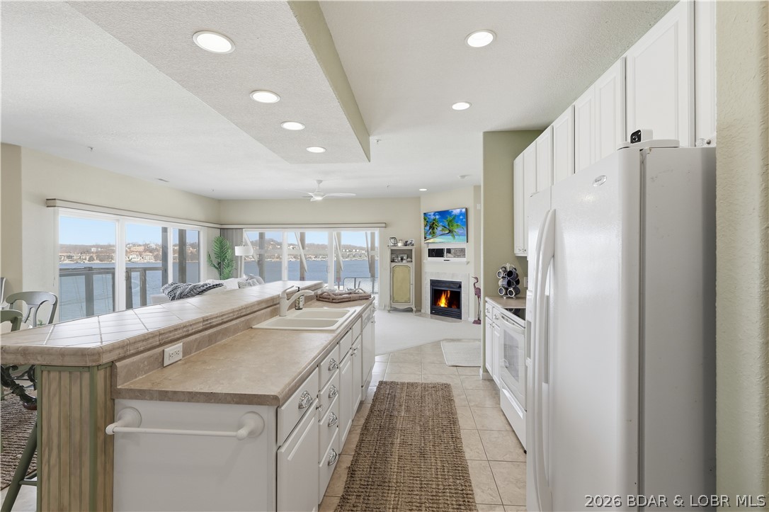 Monarch Cove Condominium - Residential