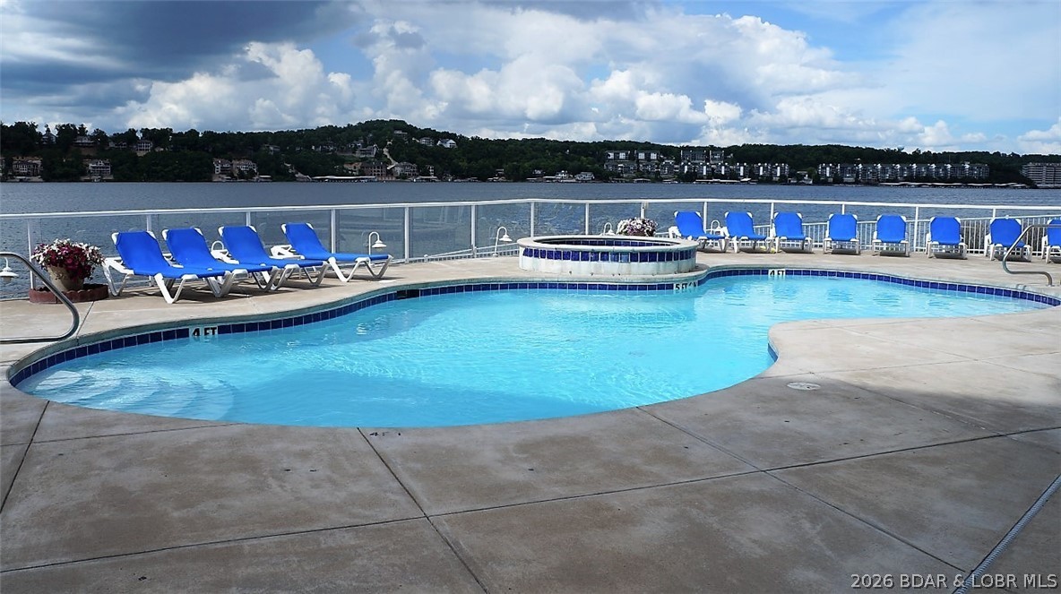 Monarch Cove Condominium - Residential