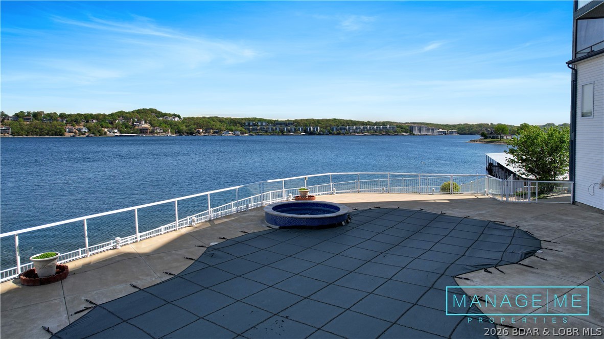 Monarch Cove Condominium - Residential