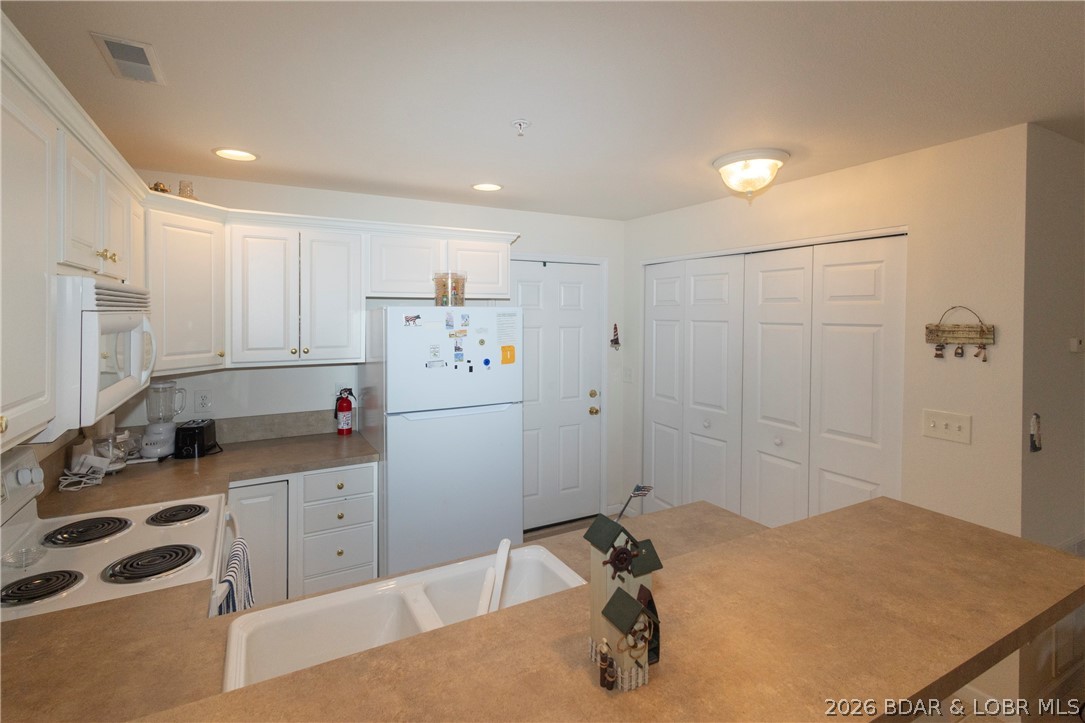 Cedar Heights Condominium - Residential