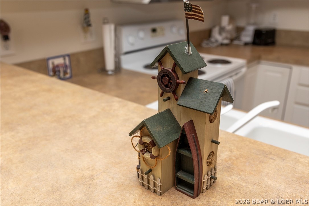Cedar Heights Condominium - Residential