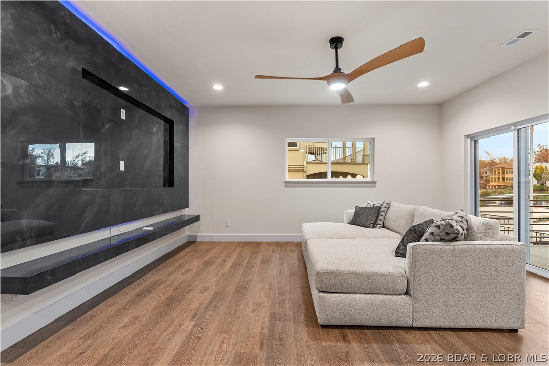 La Riva Est II - Residential