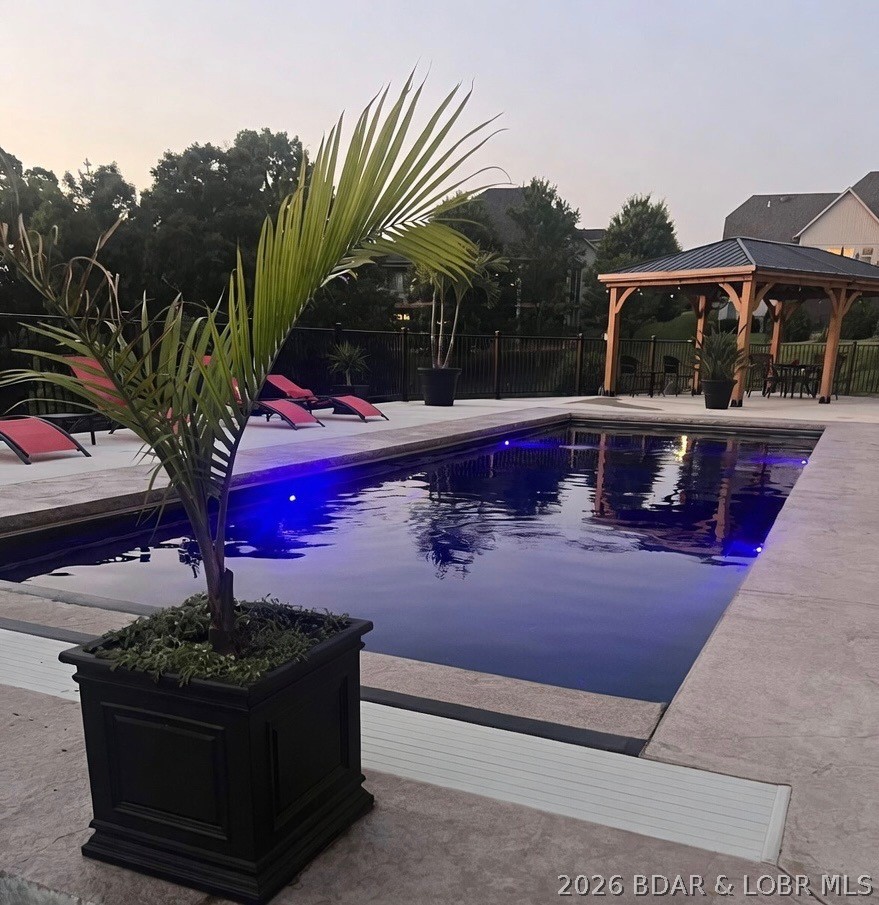 Woodland Cove - Residential