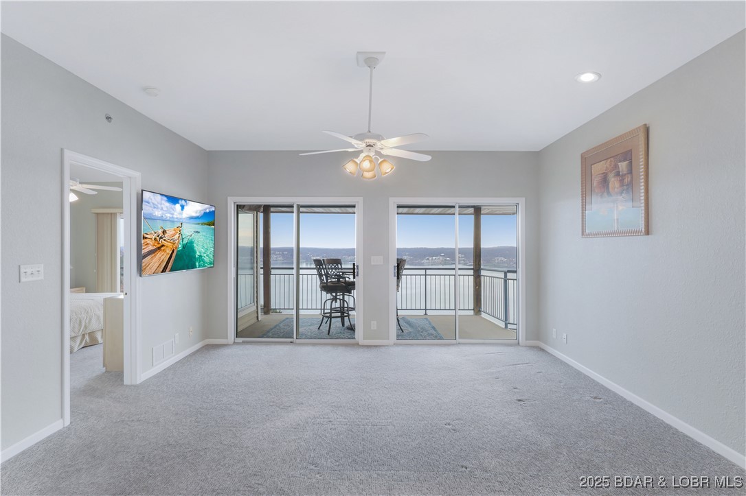 Palisades Condominium - Residential