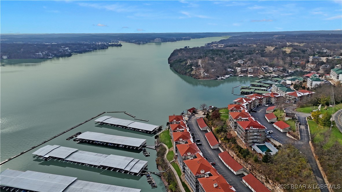 Palisades Condominium - Residential