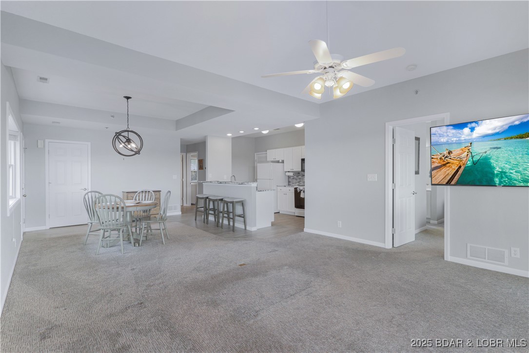 Palisades Condominium - Residential