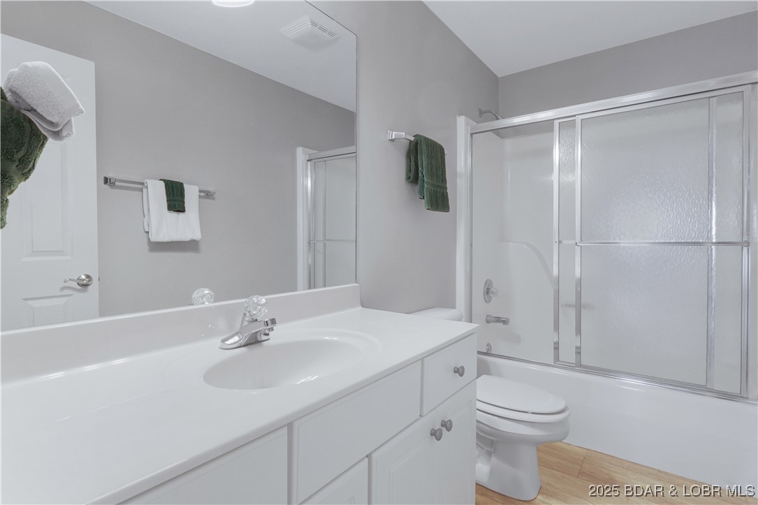 Palisades Condominium - Residential