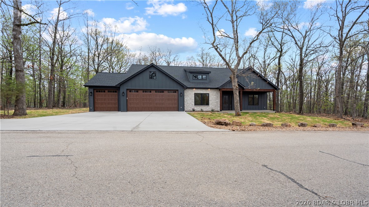 Grand Point - Residential