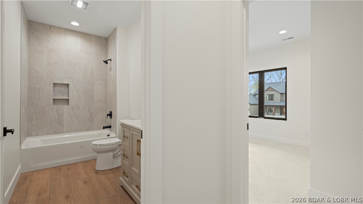 Grand Point - Residential