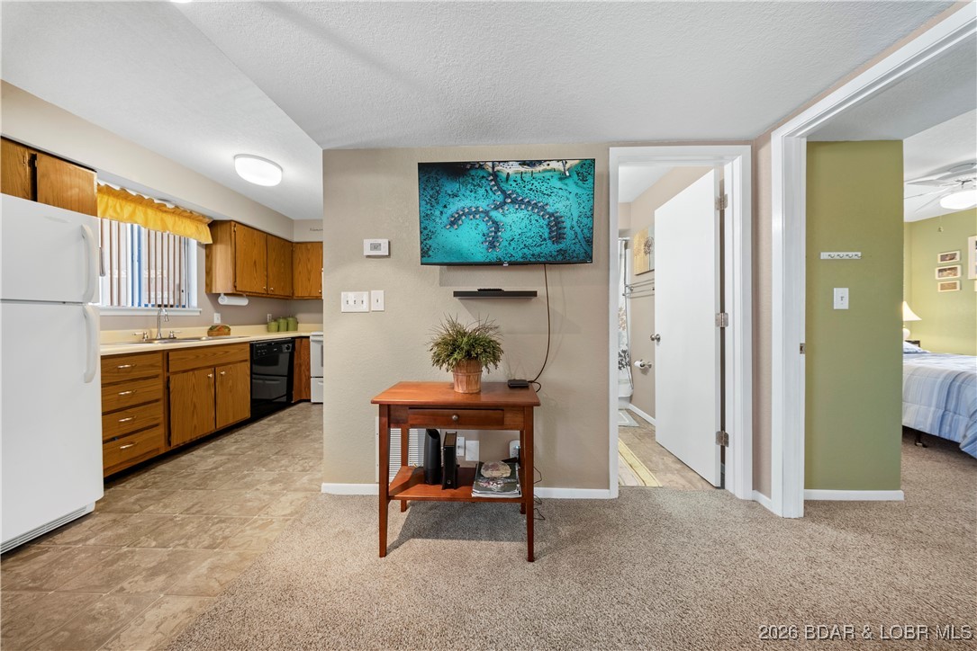 Summerhaven Condominium - Residential