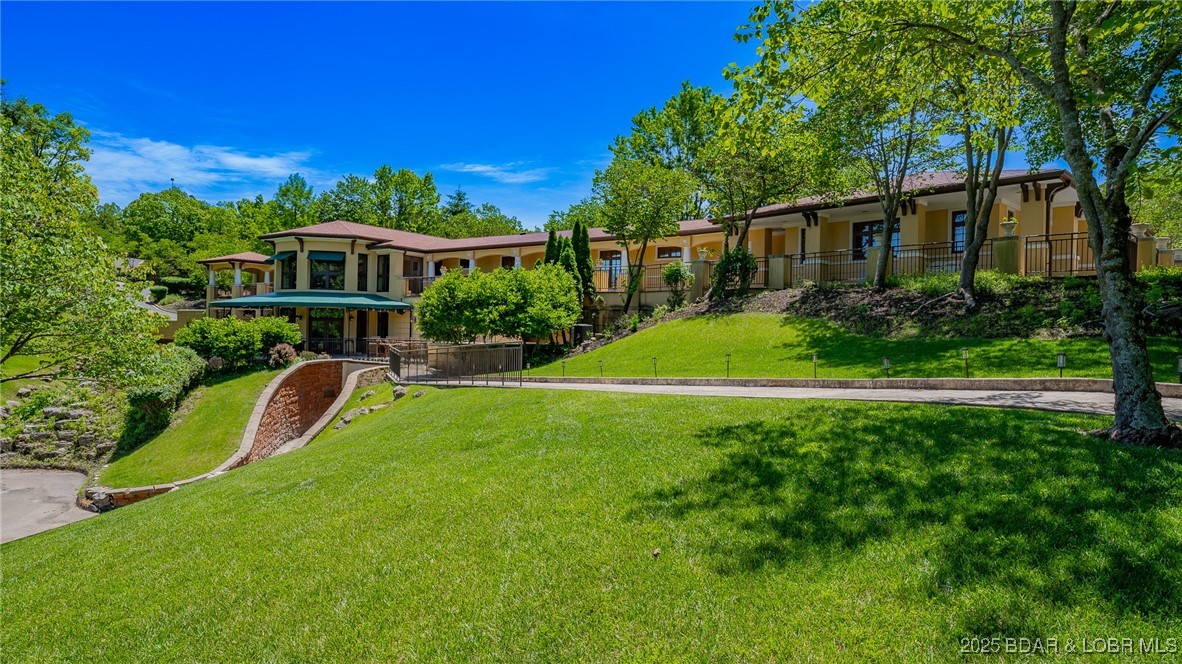 Private Quarters at Porto Cima - Residential