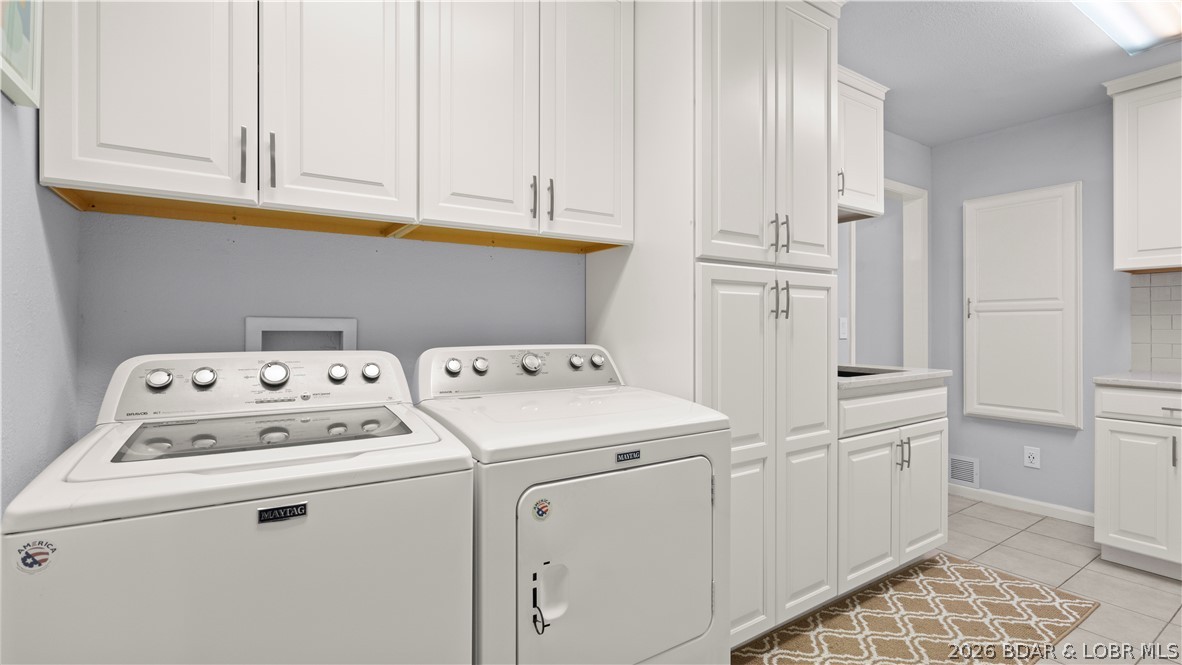 Cayman Beach - Residential