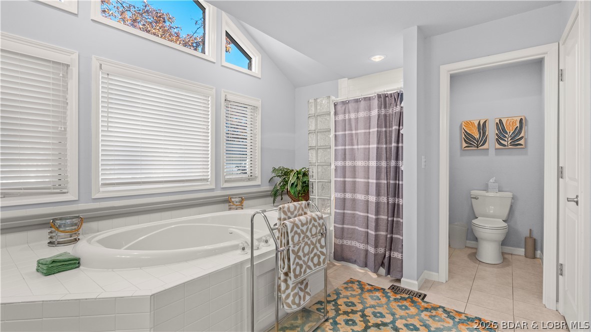 Cayman Beach - Residential