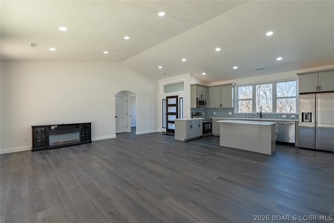 Champions Run - Residential