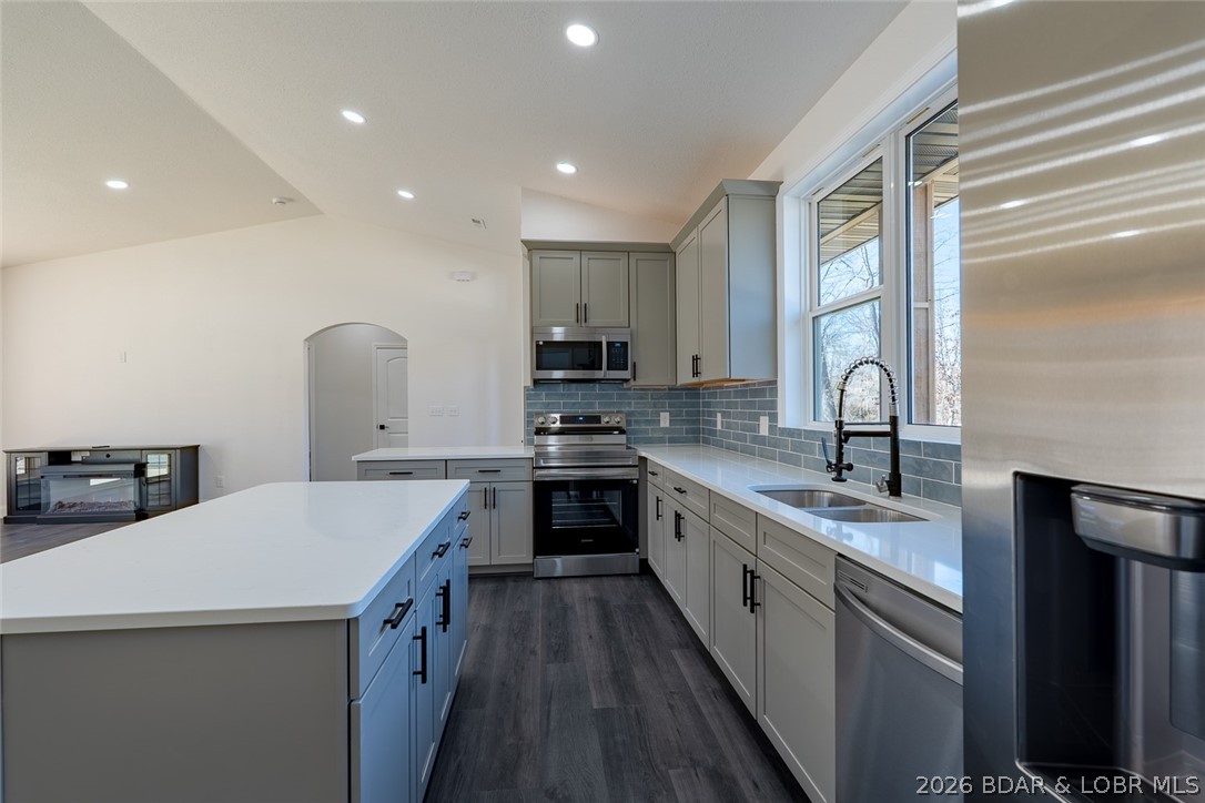 Champions Run - Residential