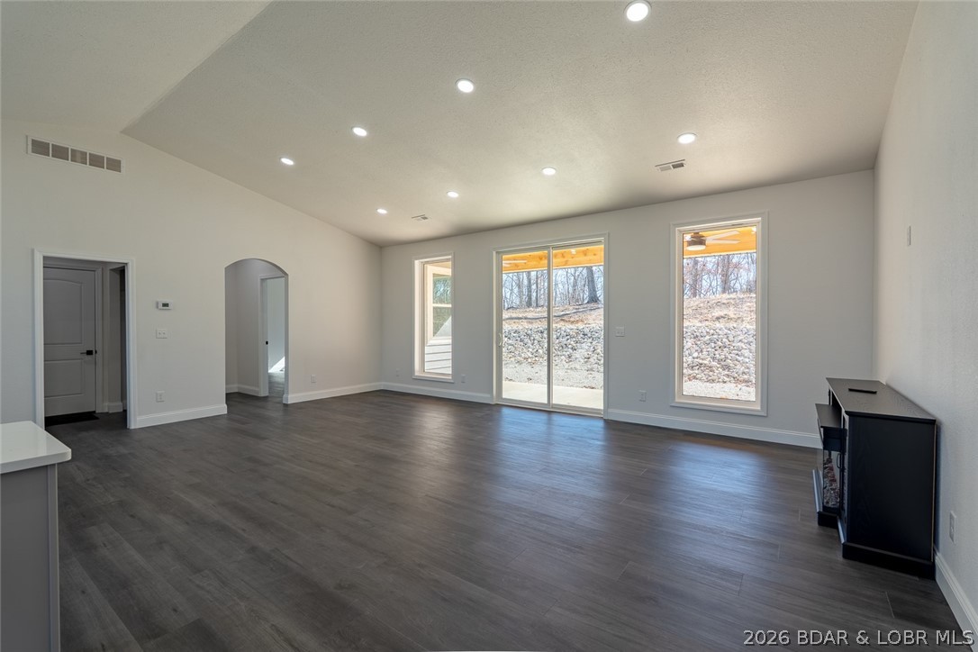 Champions Run - Residential