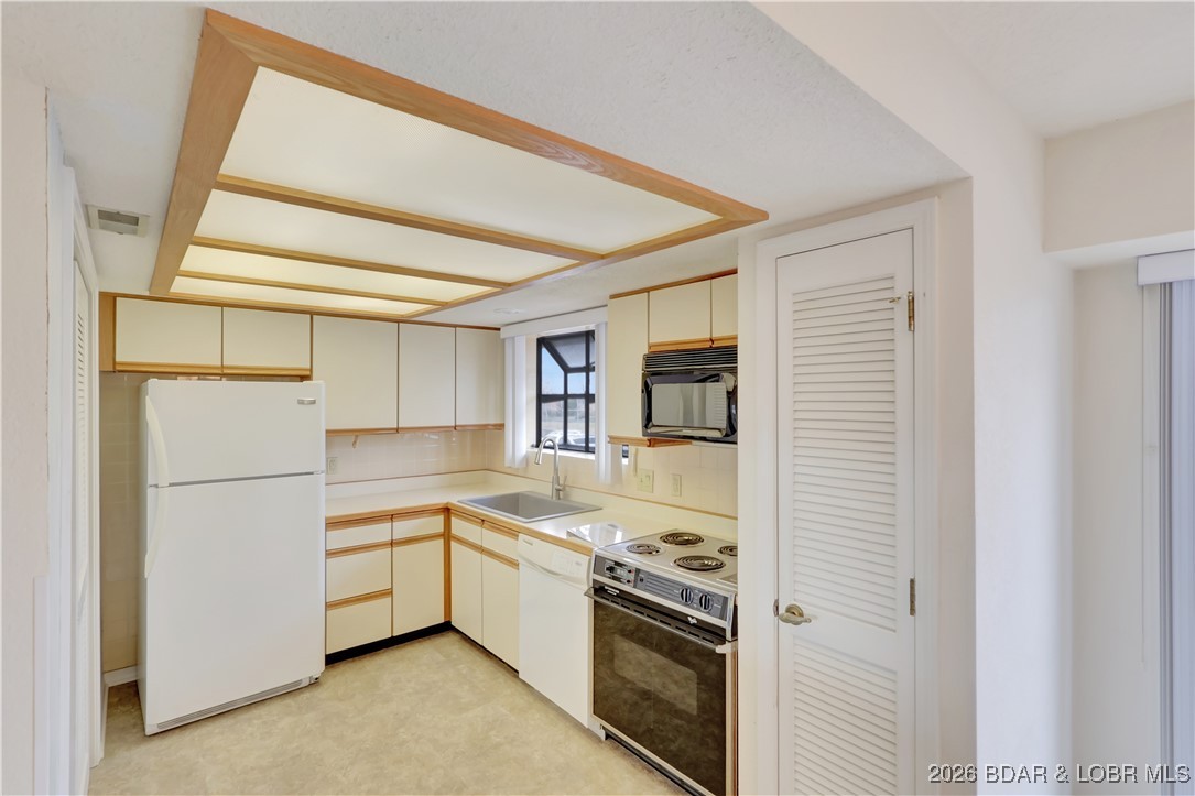 Four Seasons Racqt-Cntry Club - Residential