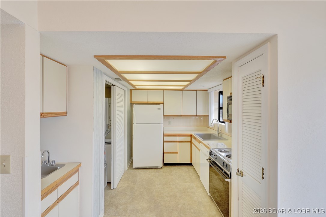 Four Seasons Racqt-Cntry Club - Residential