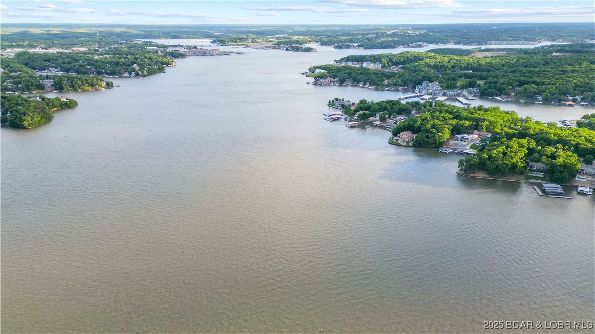 La Riva Est III - Land