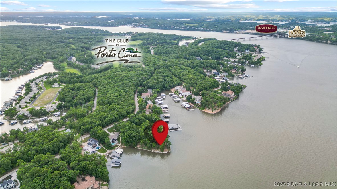 La Riva Est III - Land