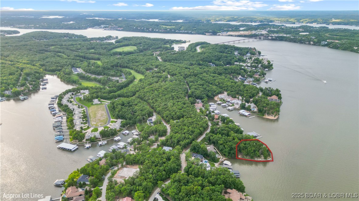 La Riva Est III - Land