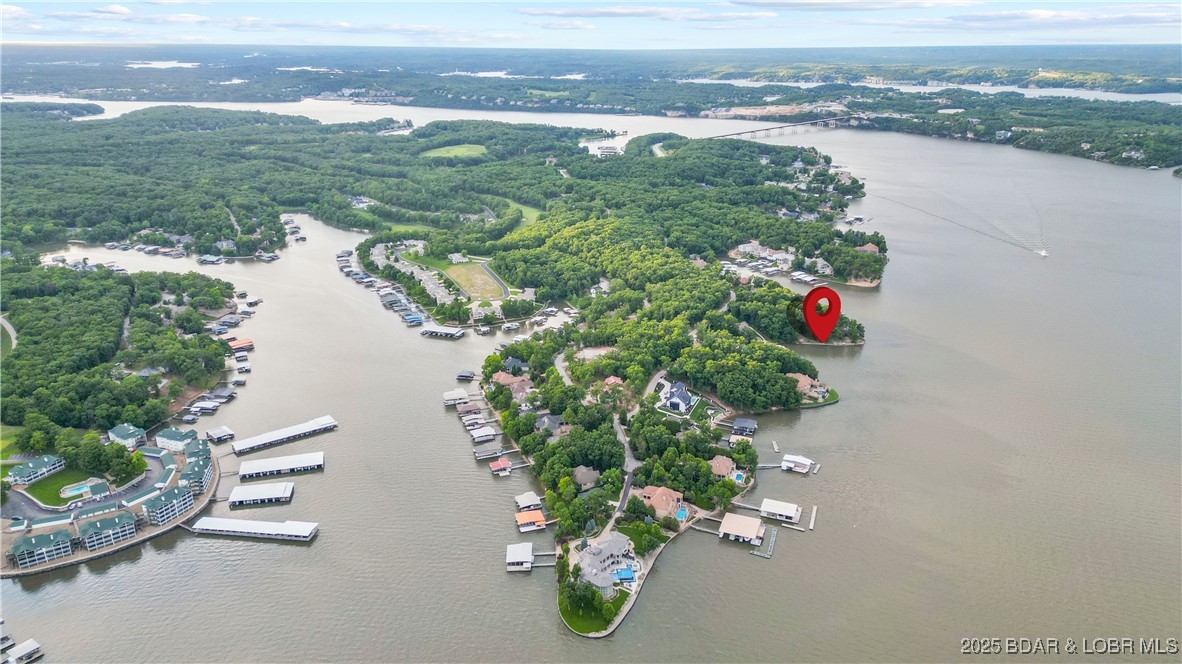 La Riva Est III - Land