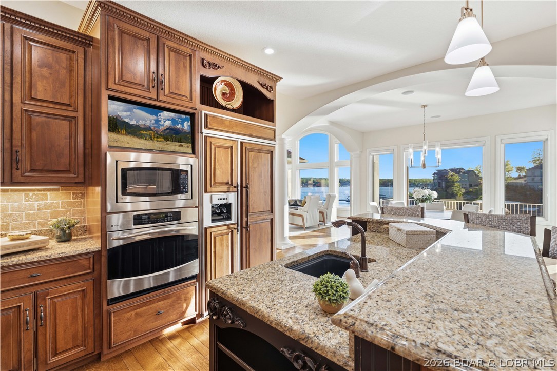 Forestridge Village At Shawnee - Residential