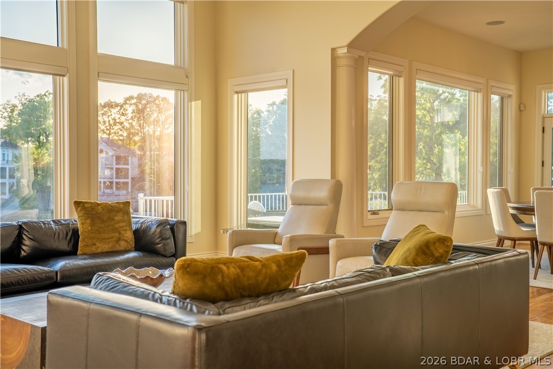 Forestridge Village At Shawnee - Residential