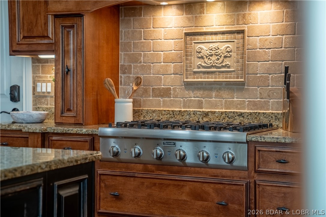 Forestridge Village At Shawnee - Residential