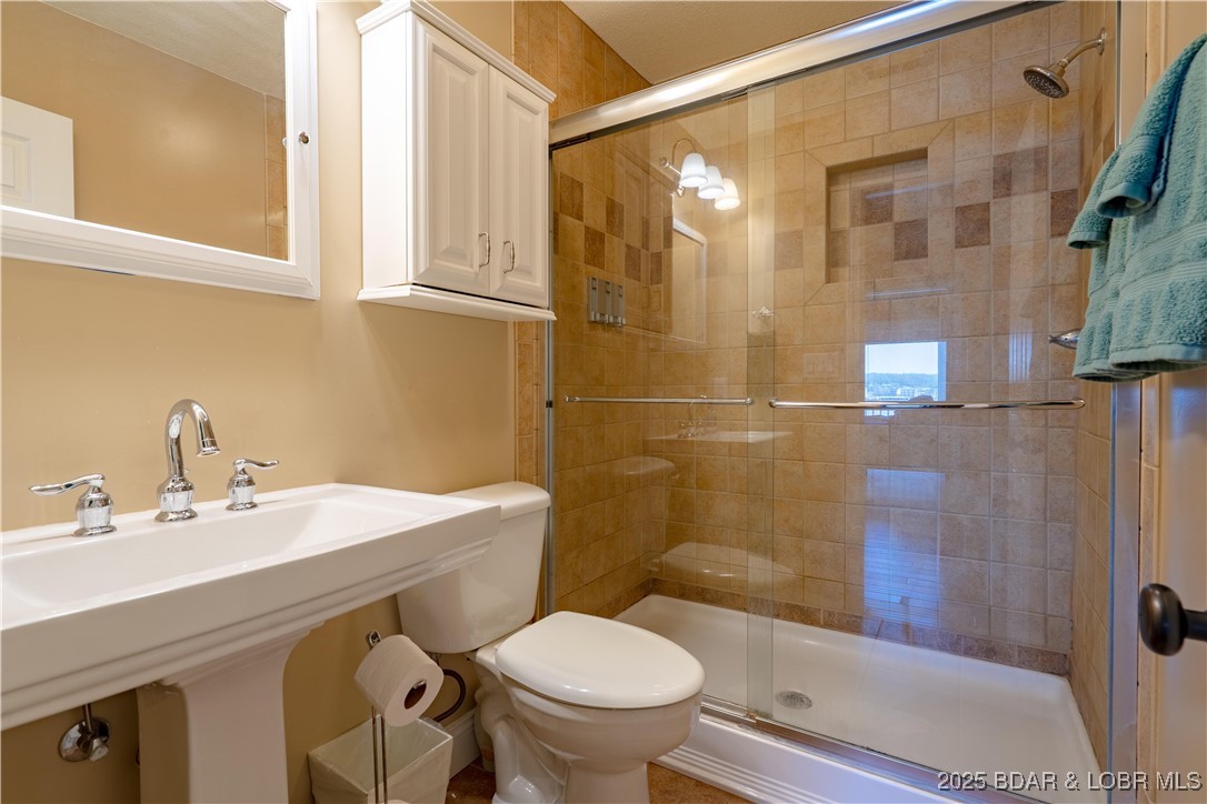 Shorewood Estates - Residential