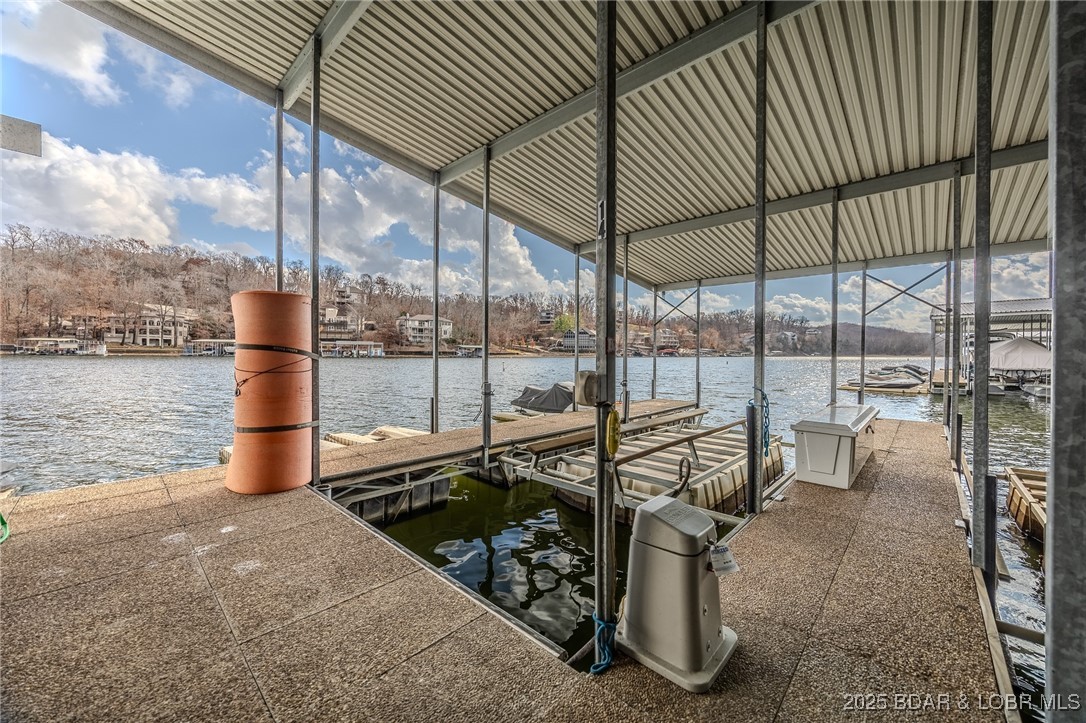 Lochhaven Condominium Subdiv - Residential