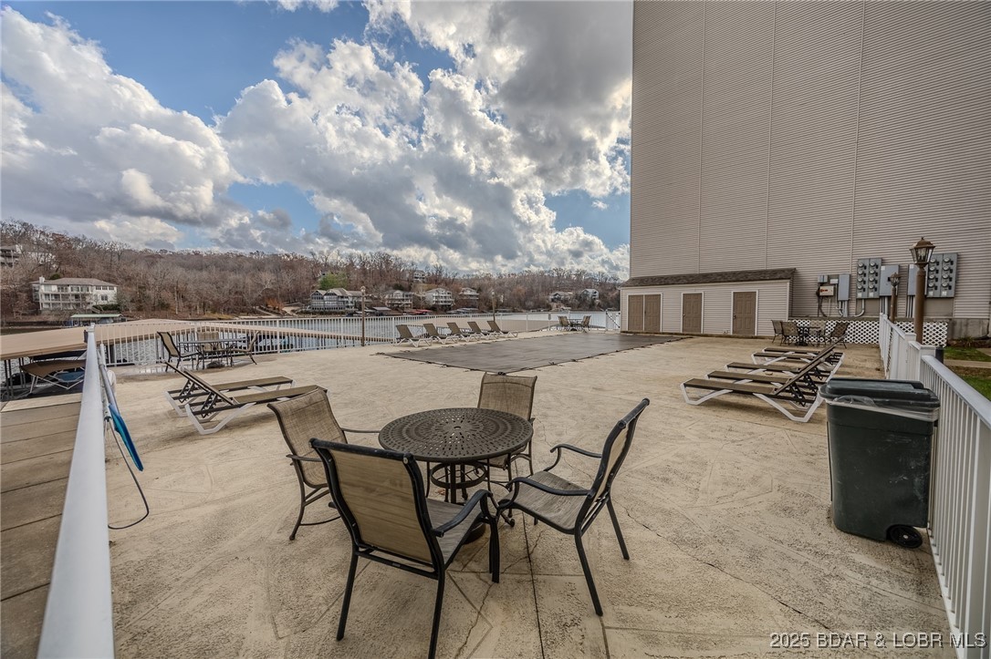 Lochhaven Condominium Subdiv - Residential