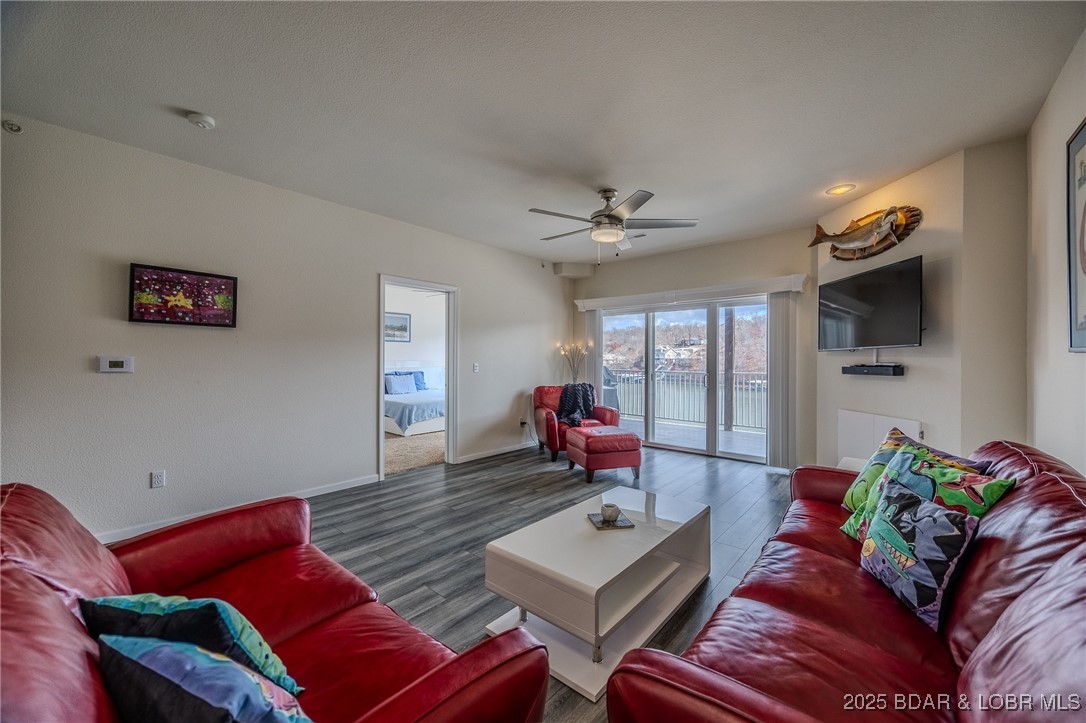 Lochhaven Condominium Subdiv - Residential