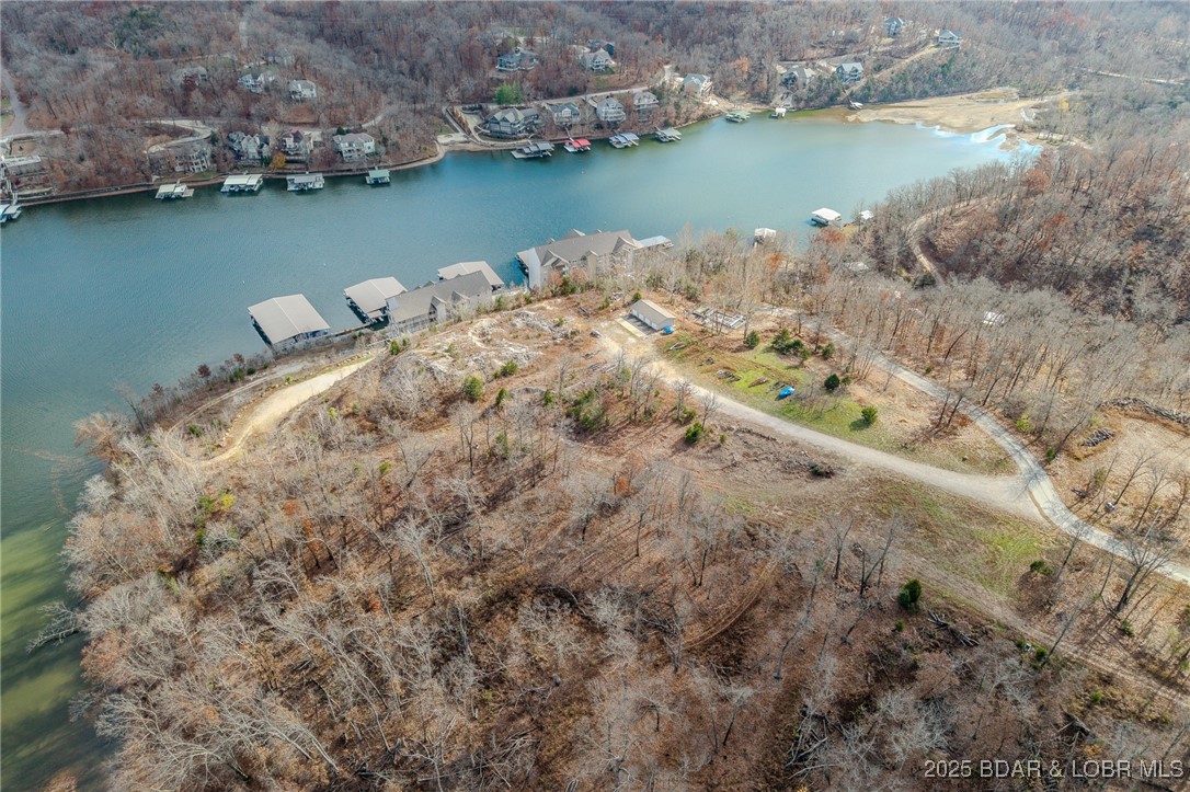 Lochhaven Condominium Subdiv - Residential