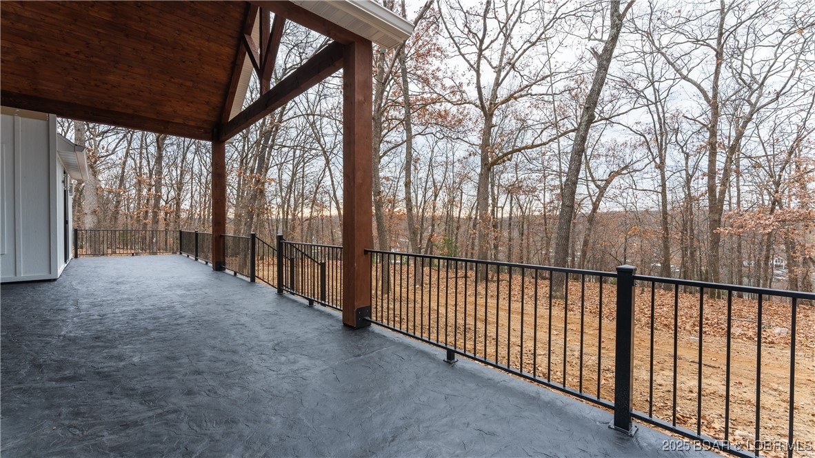 Grand Point No. 2 - Residential