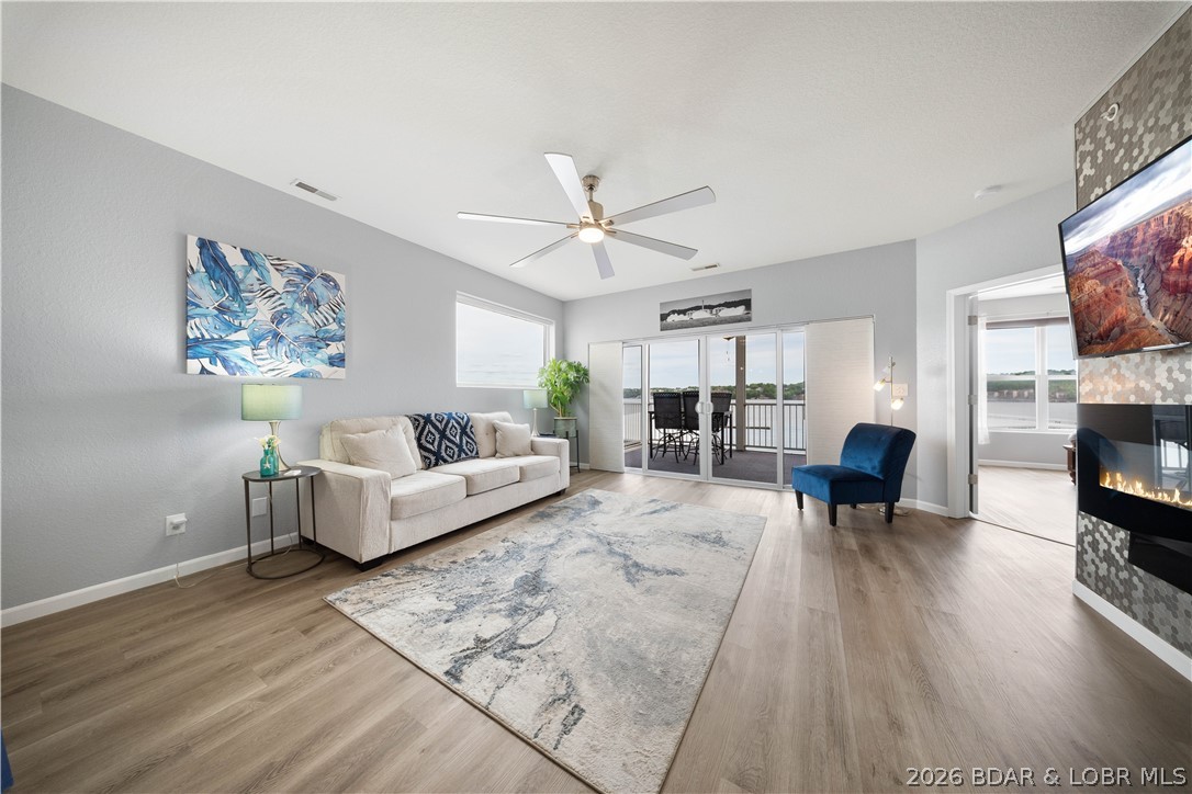 Isla Del Sol - Residential